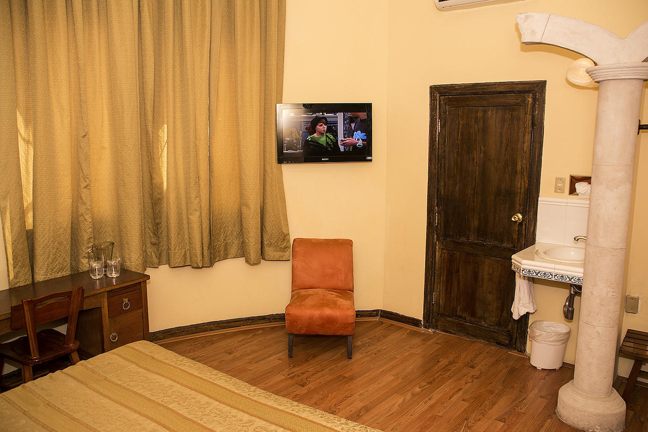 Hotel Roma Durango Δωμάτιο φωτογραφία