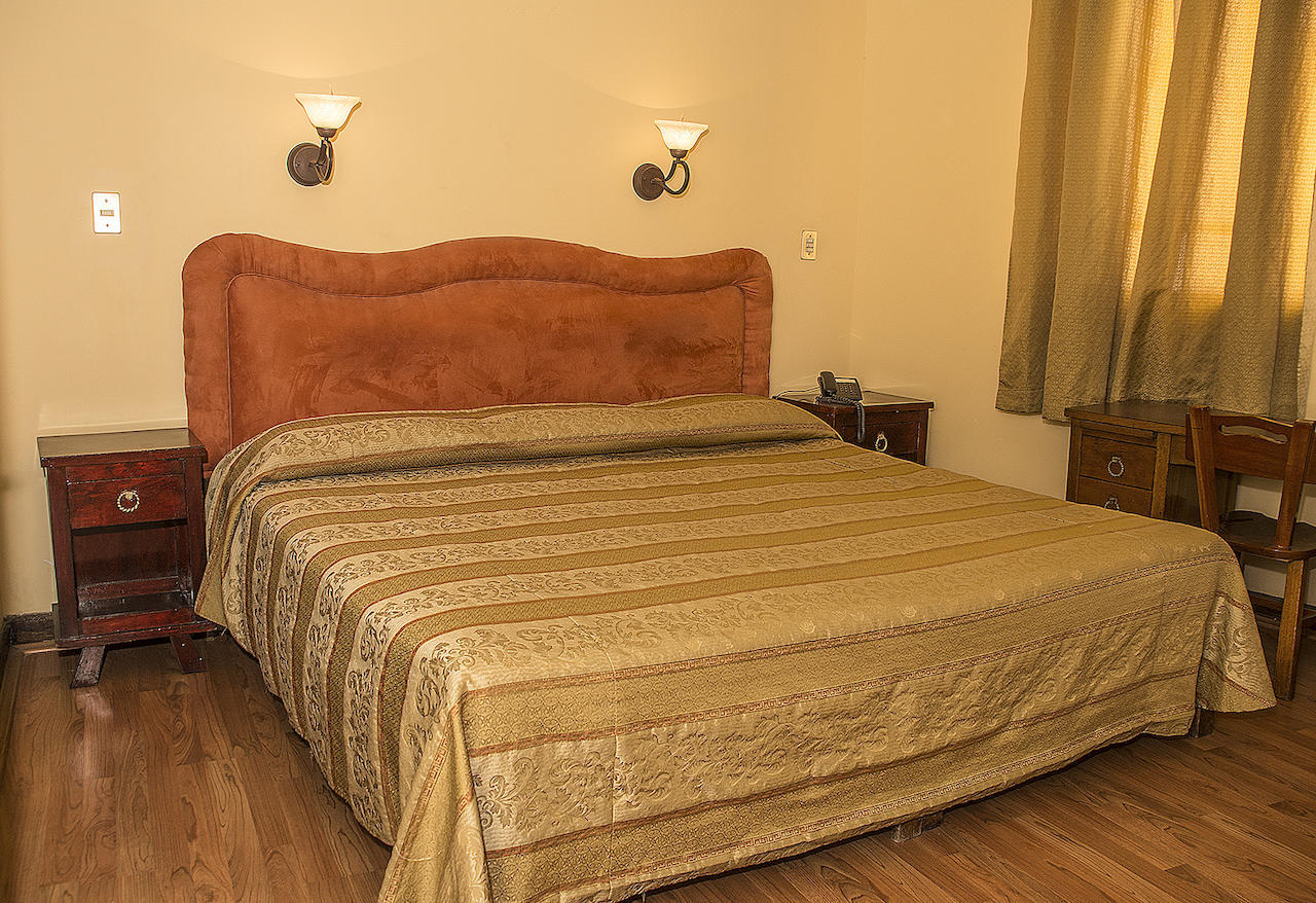 Hotel Roma Durango Δωμάτιο φωτογραφία